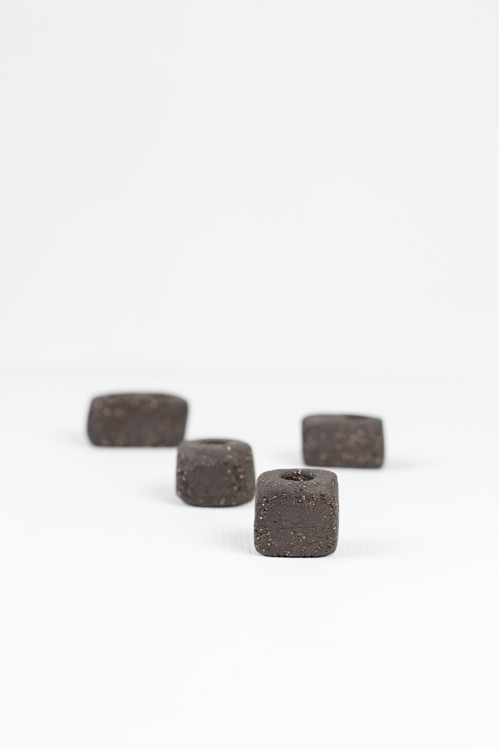 MICROŚWIECZNIK | KURO KAKERA